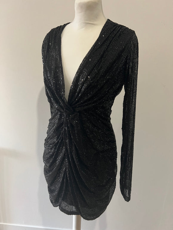 Robe sequins décolletée