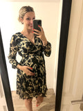Robe fleurs noires