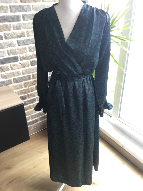Robe portefeuille motif vert