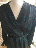 Robe portefeuille motif vert